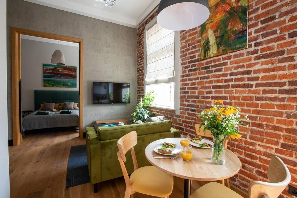 Elegant Apartment Luminis In Krakow'S Old City Zewnętrze zdjęcie